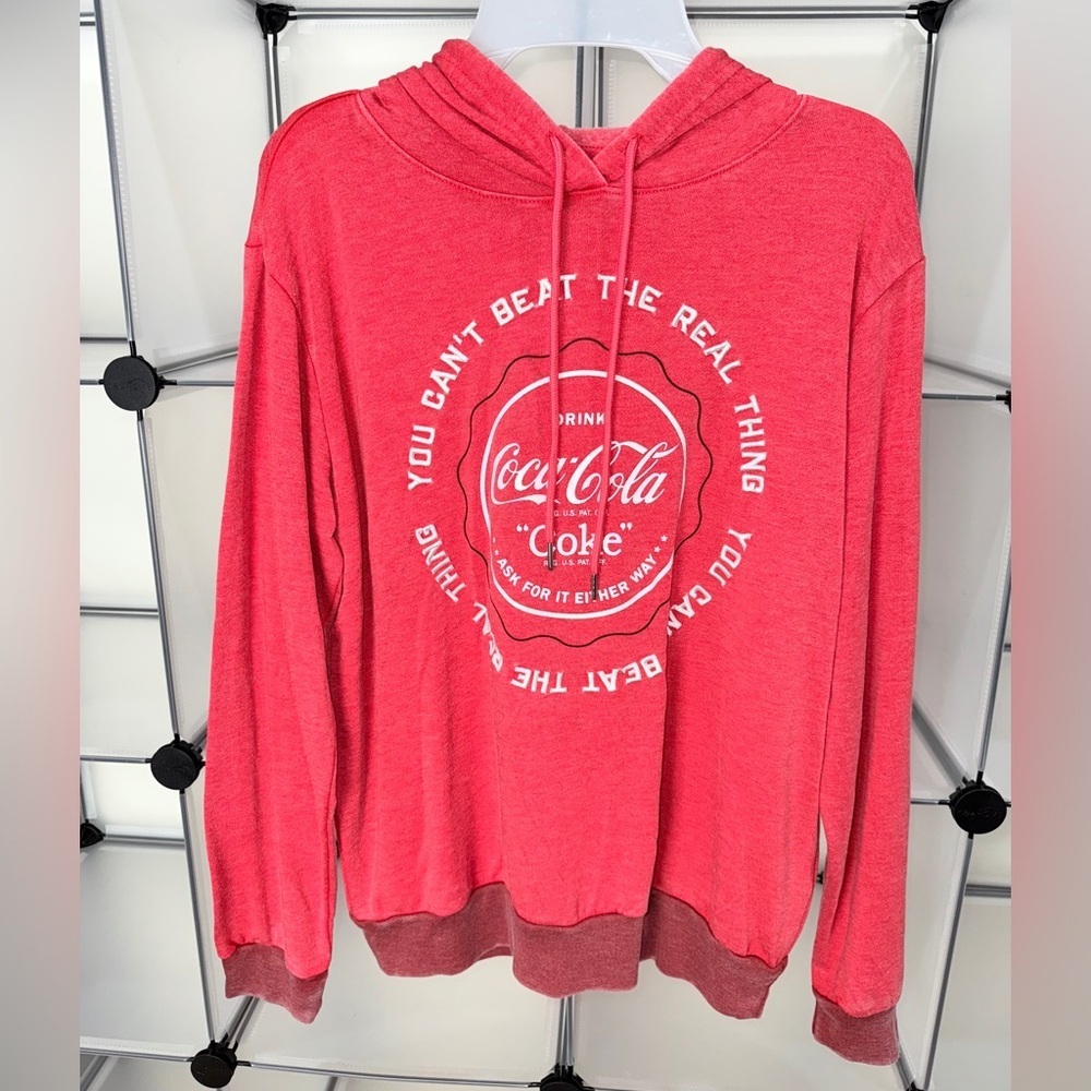 Coca Cola Junior's Logo You Can't Beat The Real Thing Graphic Sweater XL NWT - Picture 2 of 10